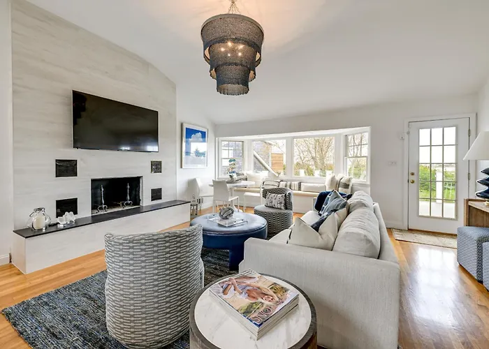 Stunning Westhampton Beach Home W/ Private Pool